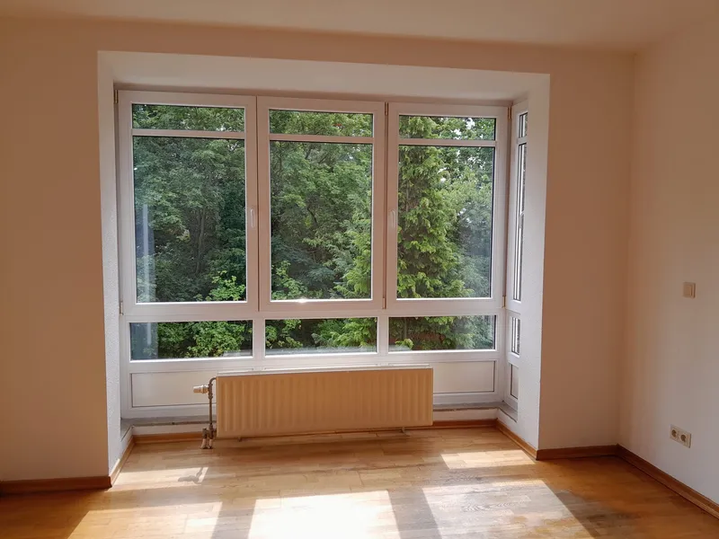 Helle und ruhige 3-Zimmer-Wohnung in Berlin-Marienfelde zu vermieten — photo 1